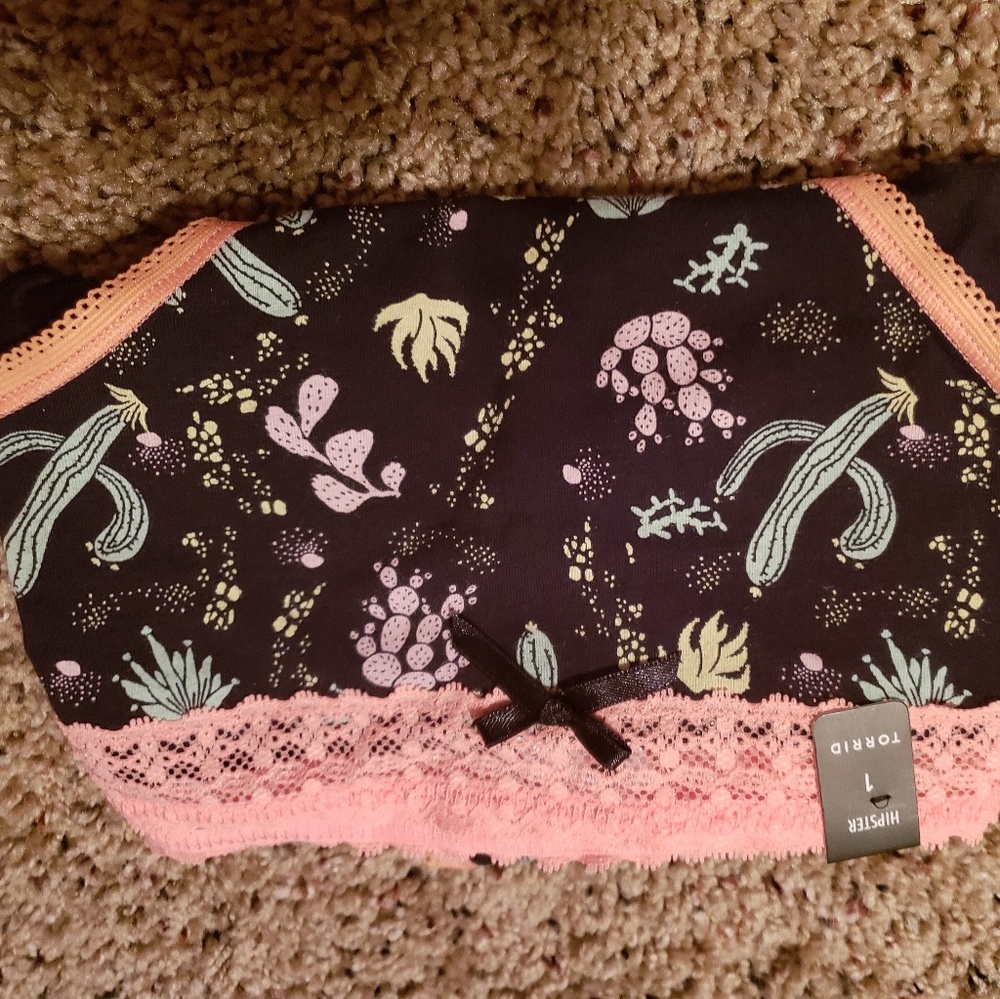 Torrid size 1